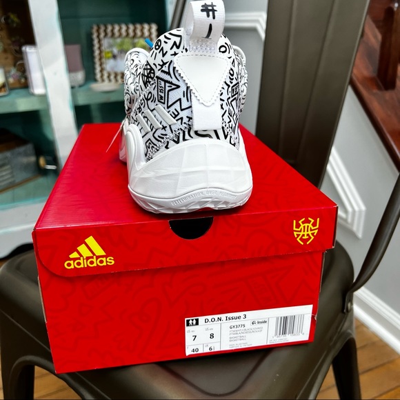 NIB RARE adidas | D.O.N. Issue #3 basketball shoes - Picture 6 of 6